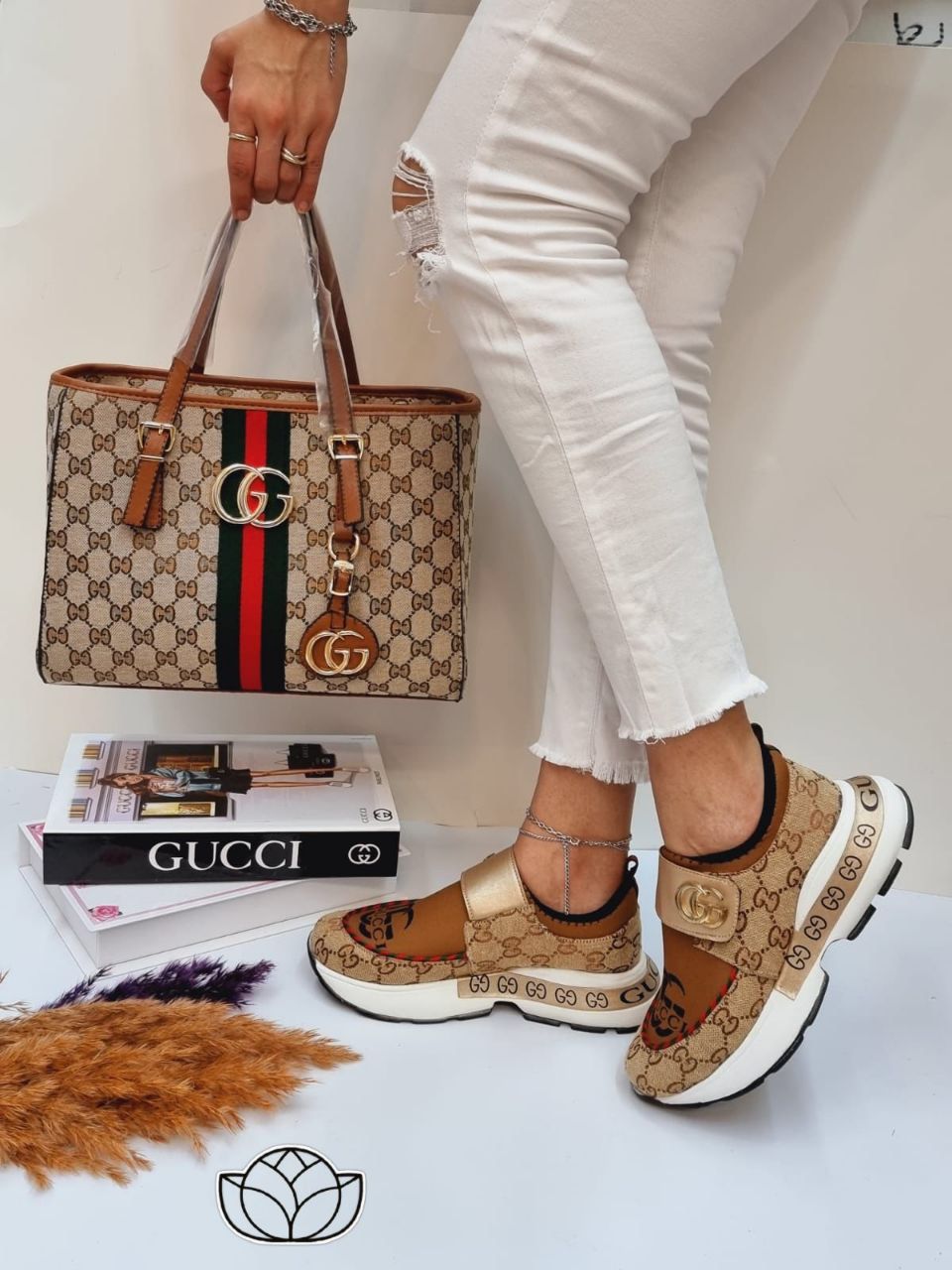 Female Gucci Footware